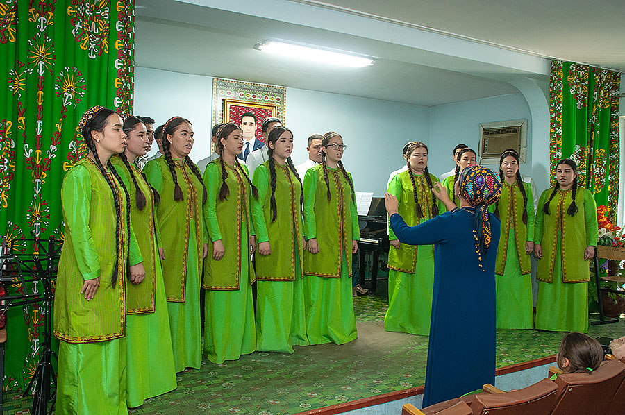 Концерт юных музыкантов к Дню защиты детей